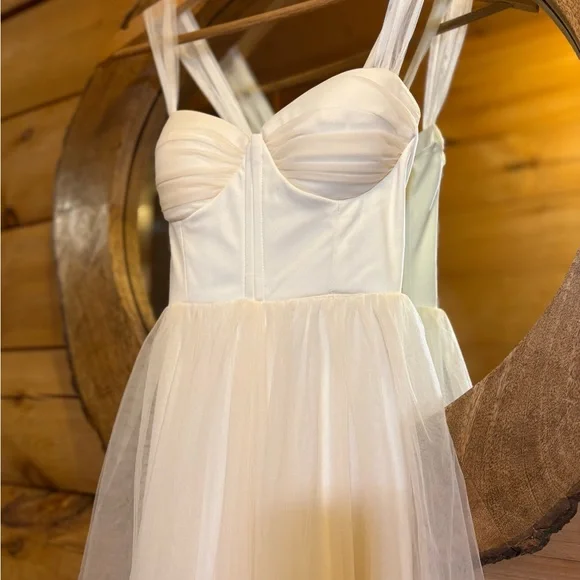 NWT Hello Molly Fairytale World Cream Dress - Picture 9 of 14